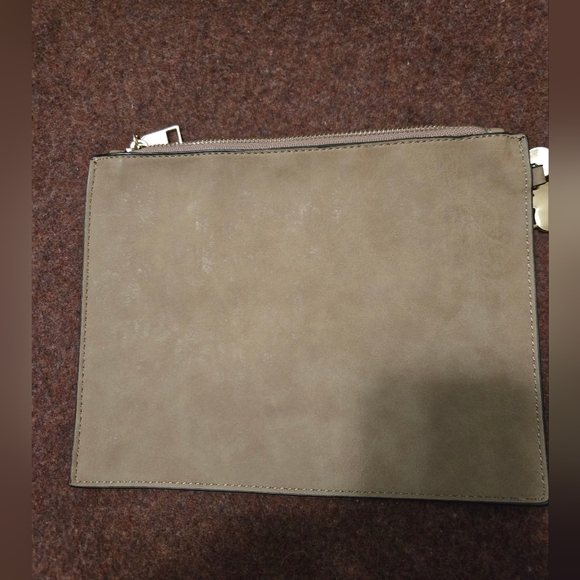 Marc New York Andrew Marc Envelope Clutch In Soft Beige - Picture 5 of 8